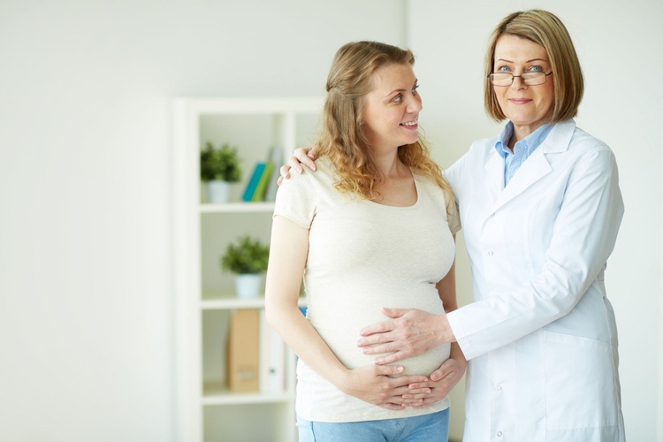 Можно ли удалять родинки на теле беременным
